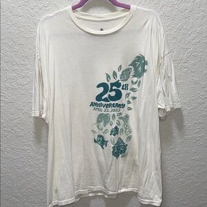 Walt Disney World Disney’s Animal Kingdom 25th Anniversary T-Shirt
